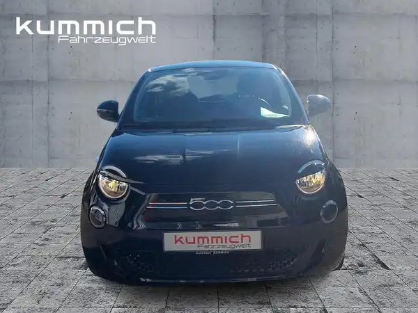 FIAT 500E (2/15)