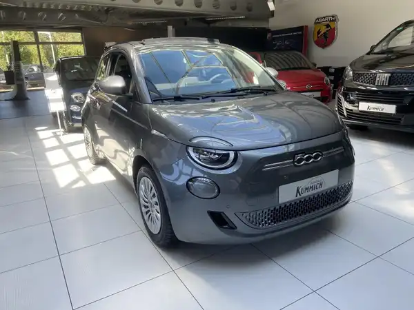 FIAT 500E (3/12)