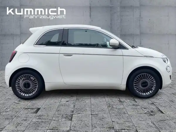 FIAT 500E (3/15)