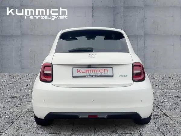 FIAT 500E (5/15)