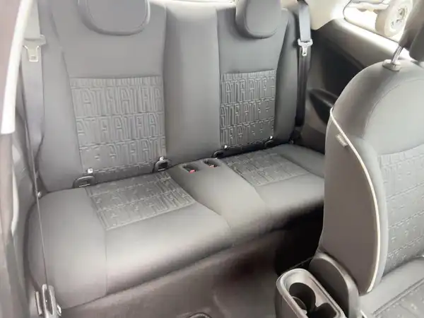 FIAT 500E (12/15)