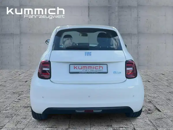 FIAT 500E (5/15)