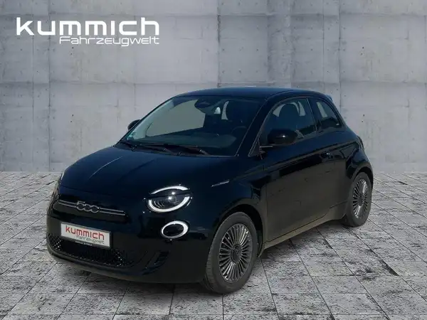 FIAT 500E (1/15)