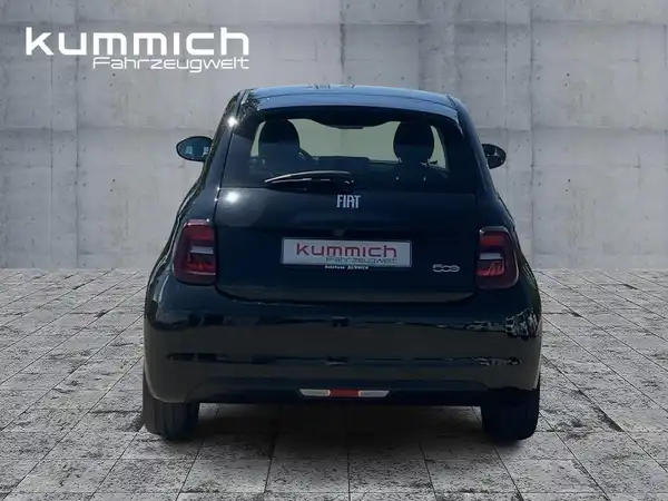 FIAT 500E (5/15)
