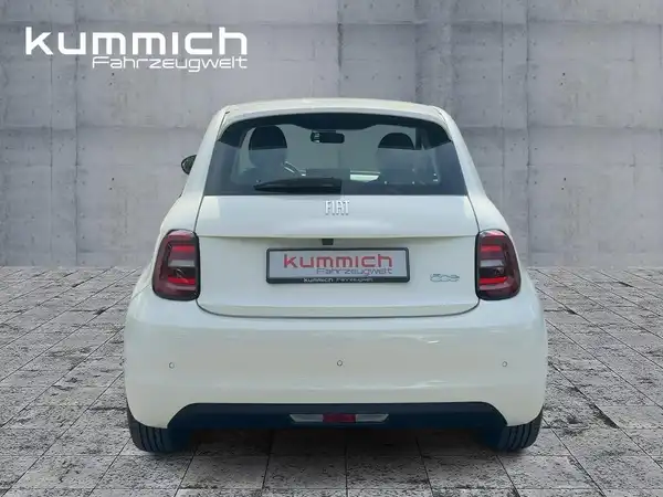 FIAT 500E (5/15)