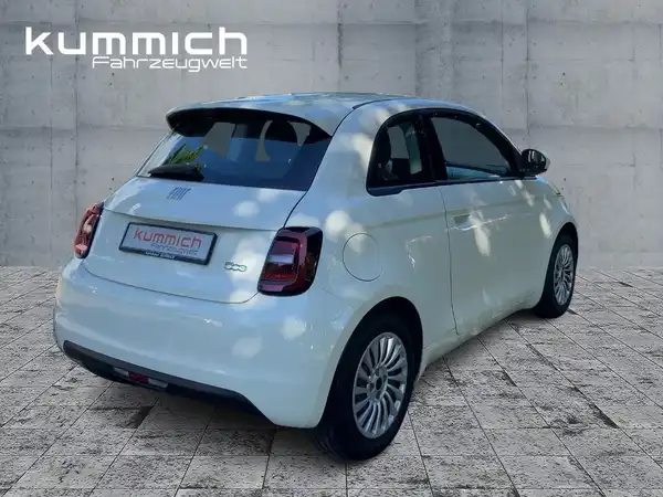 FIAT 500E (4/15)