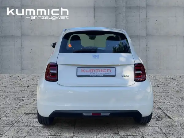 FIAT 500E (5/15)