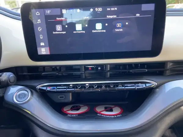 FIAT 500E (10/15)