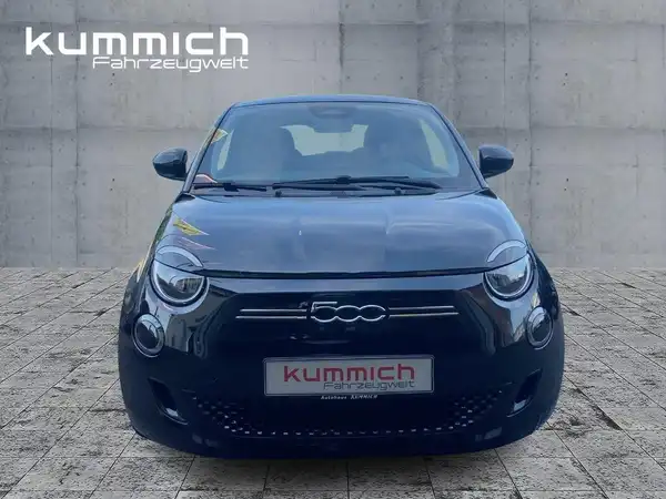 FIAT 500E (2/15)
