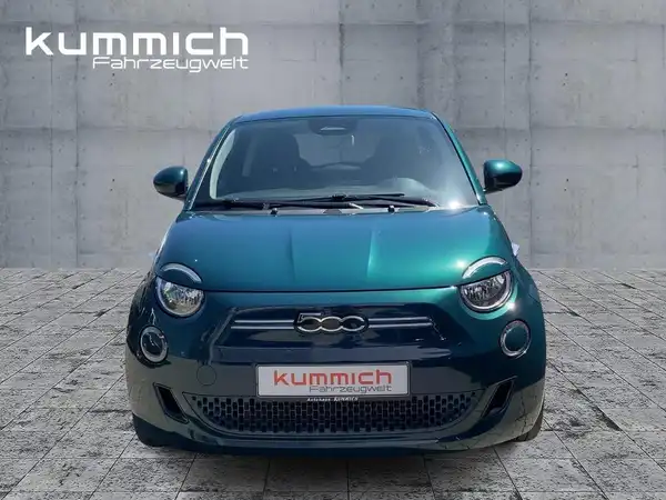 FIAT 500E (2/15)