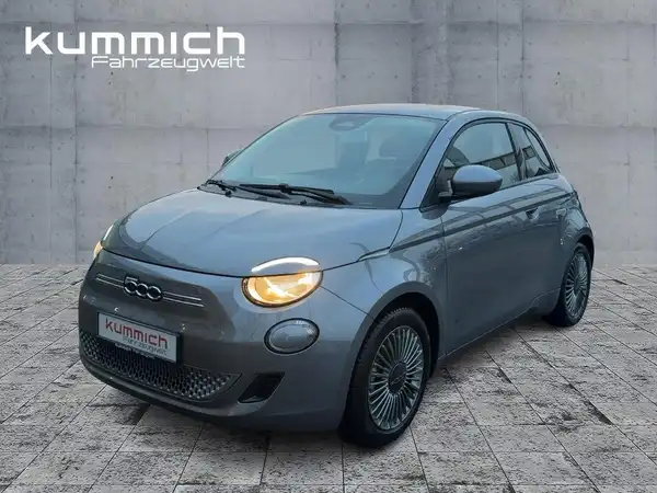 FIAT 500E (1/15)