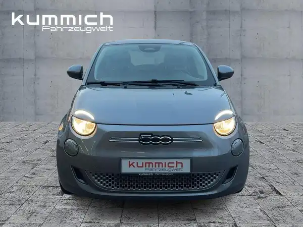 FIAT 500E (2/15)