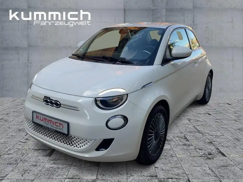 FIAT 500E (1/16)