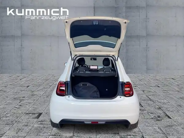 FIAT 500E (13/15)