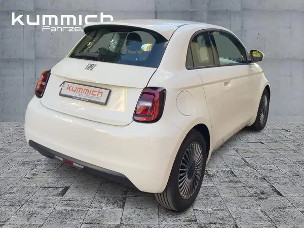 FIAT 500E (4/15)