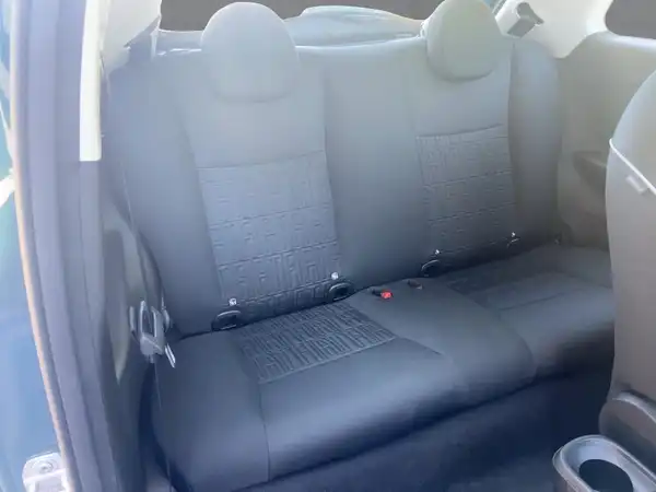 FIAT 500E (9/15)