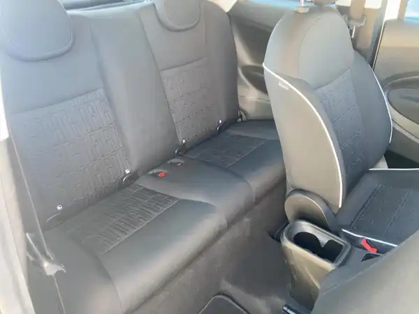 FIAT 500E (12/15)