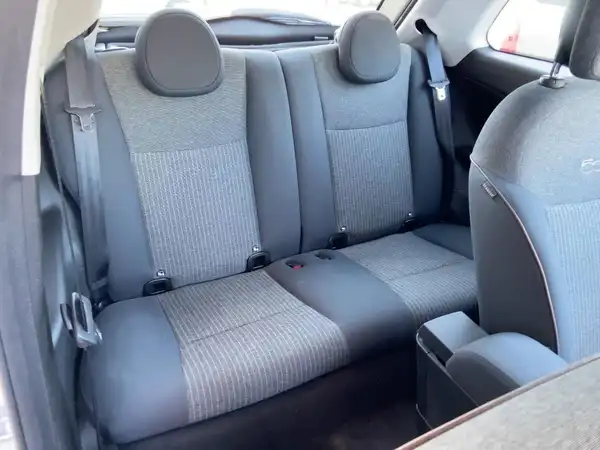 FIAT 500E (10/15)