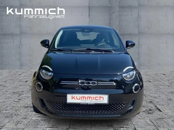 FIAT 500E (2/15)