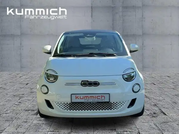 FIAT 500E (2/15)