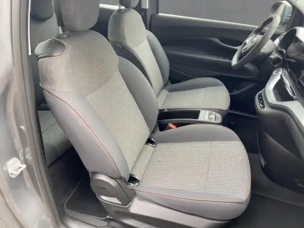 FIAT 500E (8/14)
