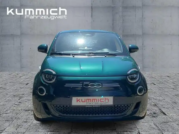 FIAT 500E (2/15)