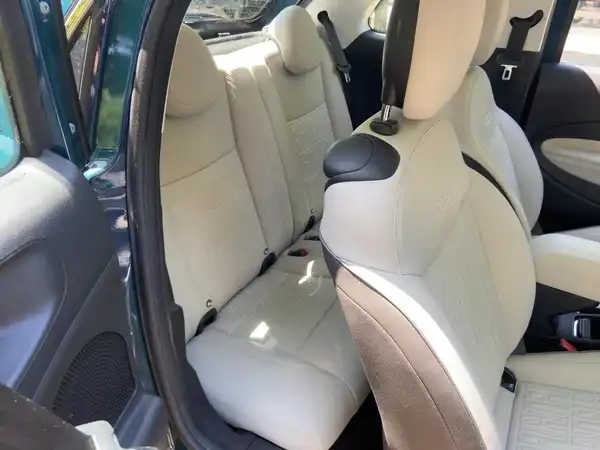 FIAT 500E (12/15)