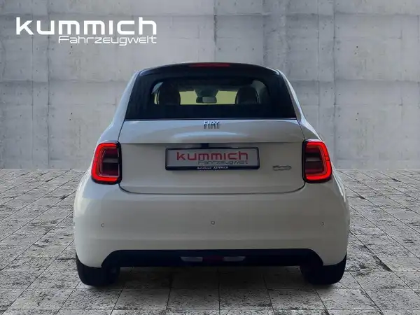FIAT 500E (5/15)
