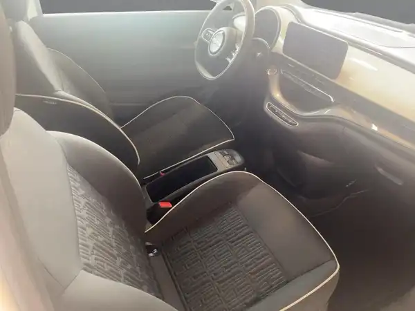FIAT 500E (11/15)