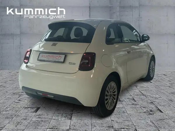 FIAT 500E (4/15)