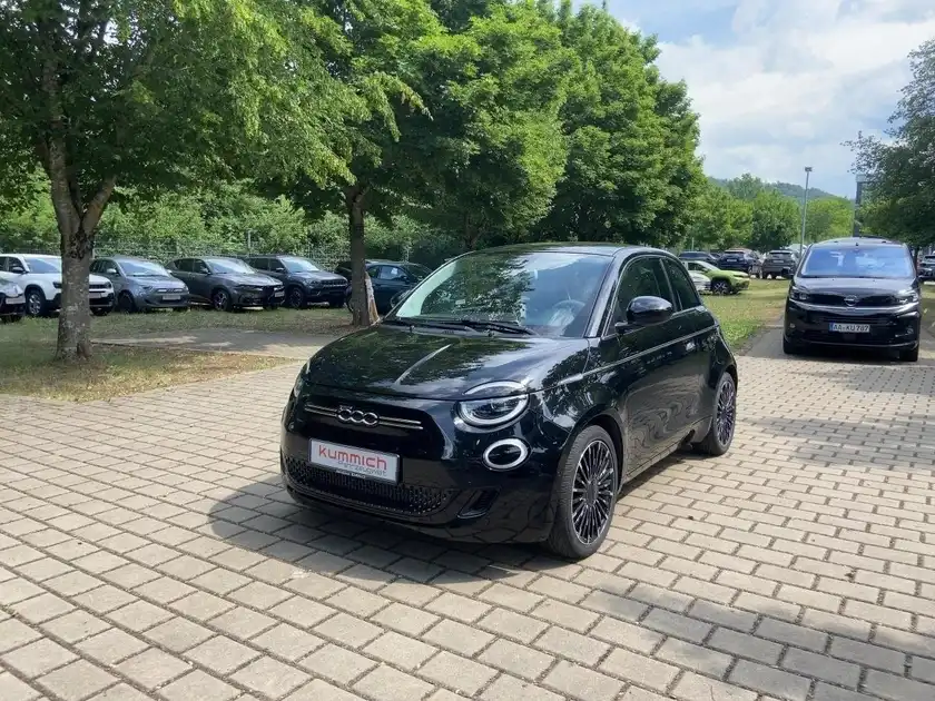 FIAT 500E (1/16)