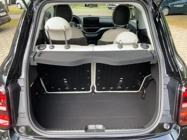 FIAT 500E (13/15)