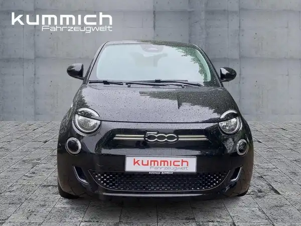 FIAT 500E (2/15)