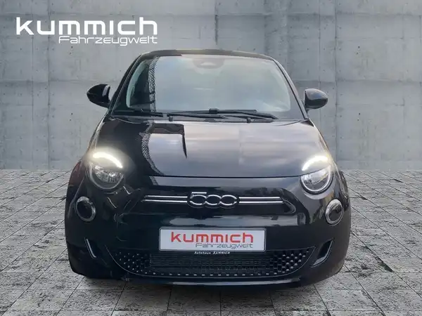 FIAT 500E (2/15)