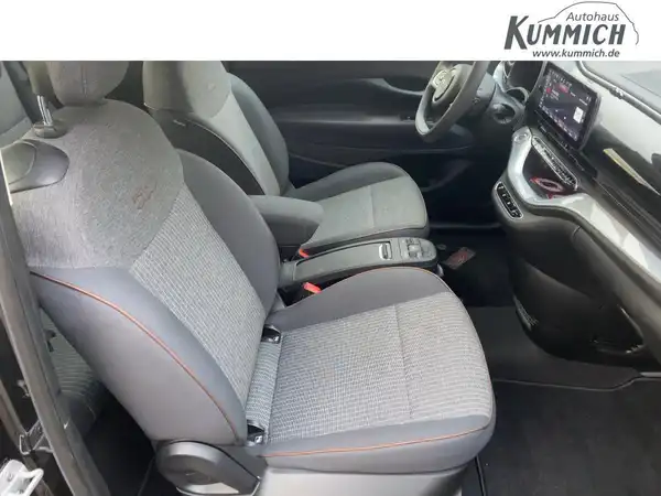FIAT 500E (11/15)