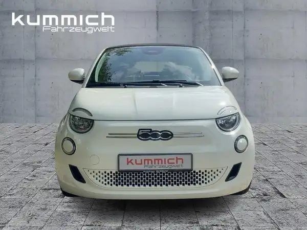 FIAT 500E (2/15)