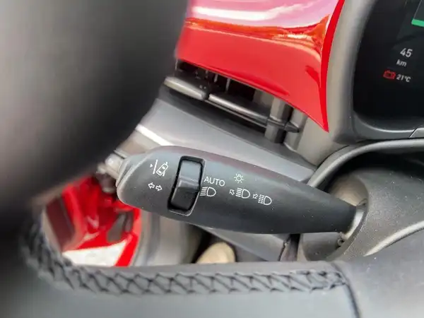 FIAT 500E (12/13)