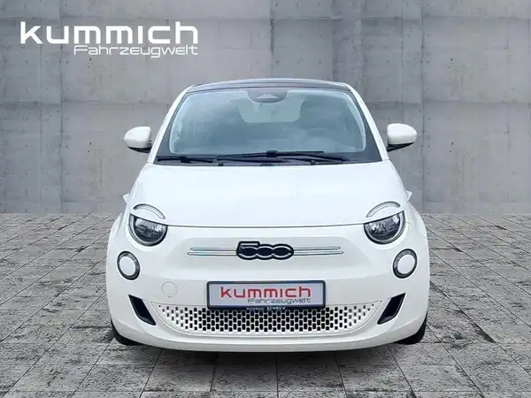 FIAT 500E (2/15)