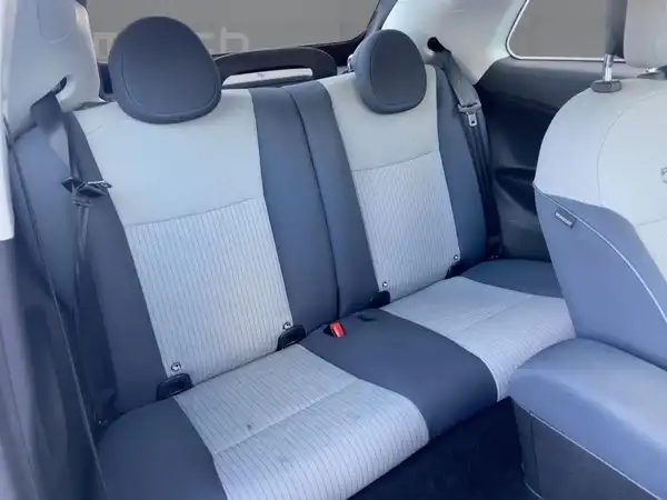 FIAT 500E (9/15)