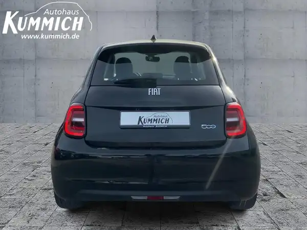 FIAT 500E (5/15)