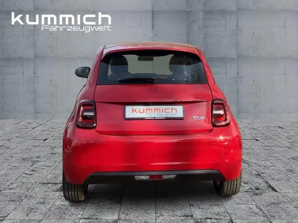 FIAT 500E (5/15)