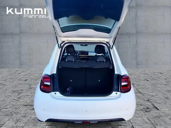 FIAT 500E (13/15)