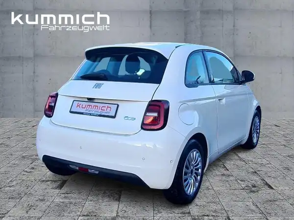 FIAT 500E (4/15)
