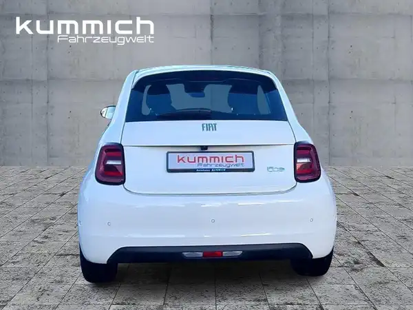 FIAT 500E (5/15)