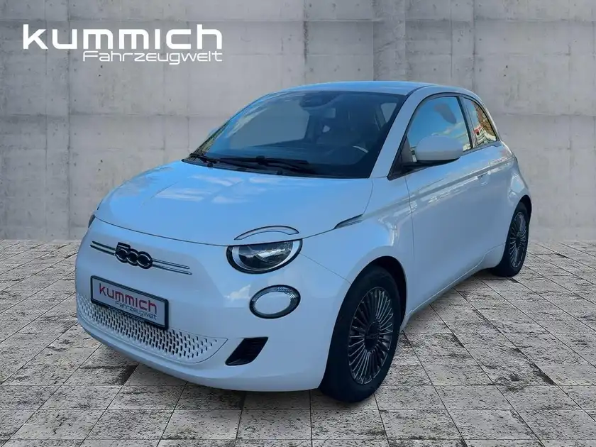 FIAT 500E (1/16)