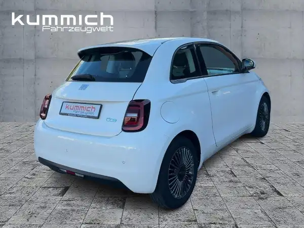 FIAT 500E (4/15)