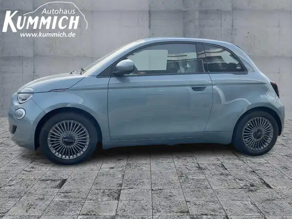 FIAT 500E (6/15)