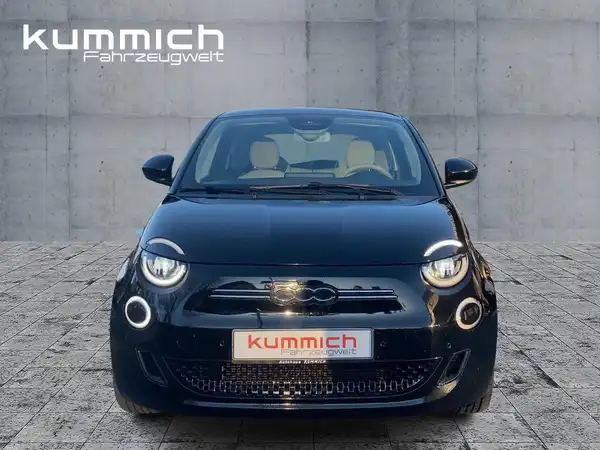 FIAT 500E (2/15)