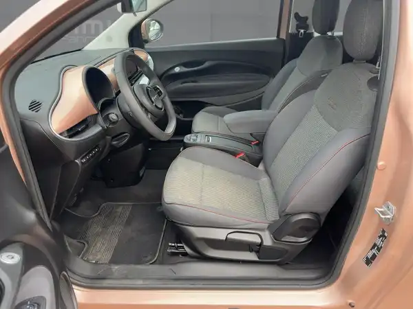 FIAT 500E (11/13)