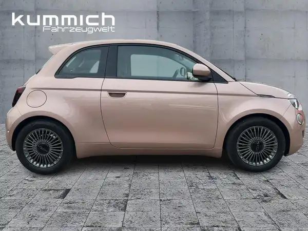 FIAT 500E (3/13)
